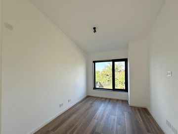 A estrenar casa en Fisherton de 3 dormitorios!