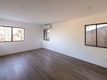 CASA EN VENTA EN RESIDENCIAL CHIPINQUE