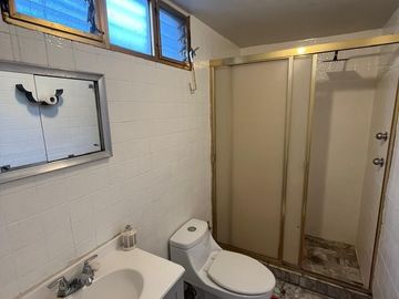 CC EN VENTA AMPLIA Y CÓMODA CASA, LOS REYES, COYOACAN