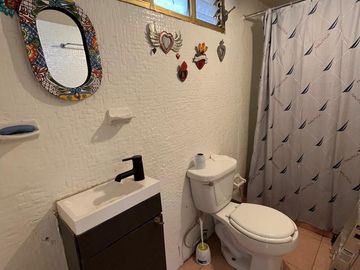 CC EN VENTA AMPLIA Y CÓMODA CASA, LOS REYES, COYOACAN