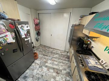 CC EN VENTA AMPLIA Y CÓMODA CASA, LOS REYES, COYOACAN