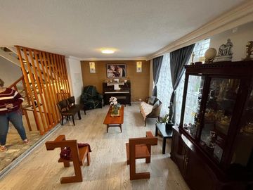 CC EN VENTA AMPLIA Y CÓMODA CASA, LOS REYES, COYOACAN