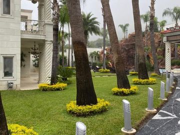 Ofrezco increible casa de Lujo en exclusivo Fraccionamiento en el Huajuco