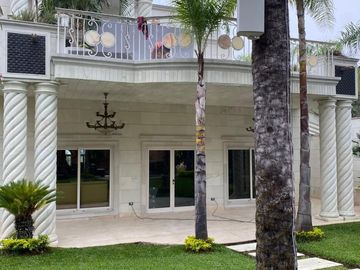 Ofrezco increible casa de Lujo en exclusivo Fraccionamiento en el Huajuco