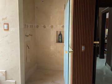 Ofrezco increible casa de Lujo en exclusivo Fraccionamiento en el Huajuco