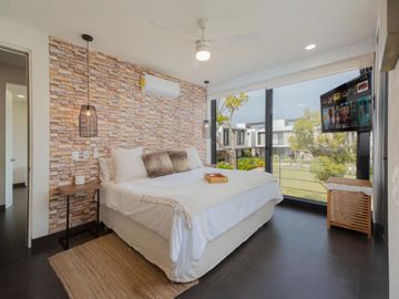 Casa moderna en venta en Flamingos, Nuevo Vallarta