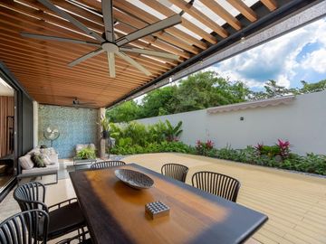 Casa moderna en venta en Flamingos, Nuevo Vallarta
