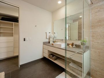 Casa moderna en venta en Flamingos, Nuevo Vallarta