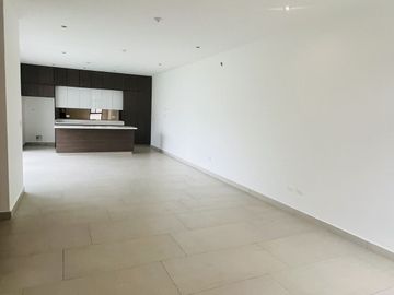 Hermosa Casa en Venta  en Altares Residencial