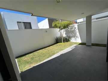 CASA EN VENTA VALLES DEL MOLINO