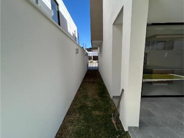 CASA EN VENTA VALLES DEL MOLINO