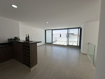 CASA EN VENTA  PARQUE QUERETARO LOMAS DE ANGELOPOLIS
