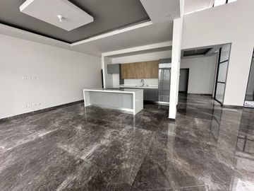 Casa Laderas de Abedul