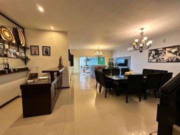 Casa en Venta Los Milagros de Valle Alto
