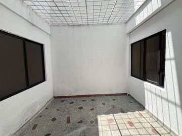 Venta Casa Bifamiliar Con Local B/ Los Andes, Cali Norte