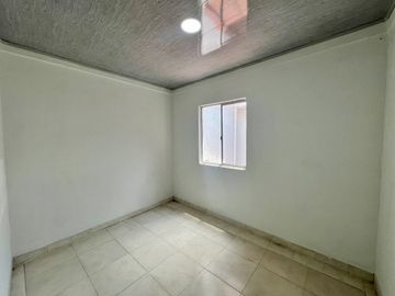 Venta Casa Bifamiliar Con Local B/ Los Andes, Cali Norte