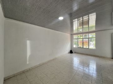 Venta Casa Bifamiliar Con Local B/ Los Andes, Cali Norte