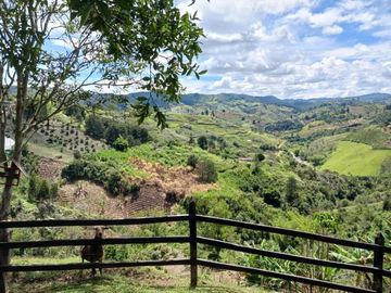 Finca Completamente Remodelada en Marinilla