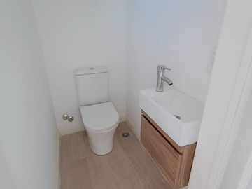 Casa al Rio en Naudir en venta y alquiler anual con 4 dormitorios
