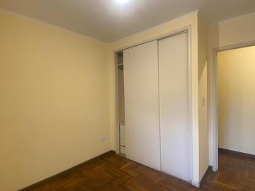 DEPTO con 3 DORM, AMPLIO Y LUMINOSO.