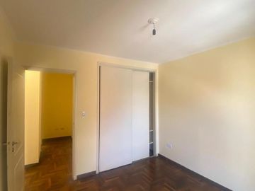 DEPTO con 3 DORM, AMPLIO Y LUMINOSO.