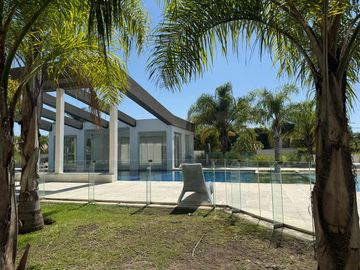 Departamento en Venta en Fontanas del Sur, 1 dormitorio, terraza y cochera. Amenities y seguridad 24 hrs