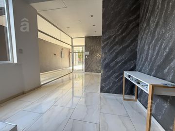 Departamento 2 ambientes con Cochera en Venta en Chilavert