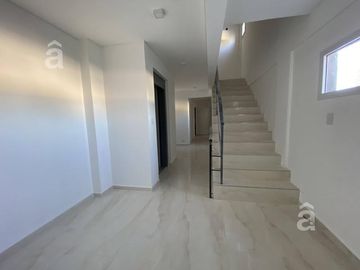 Departamento 2 ambientes con Cochera en Venta en Chilavert