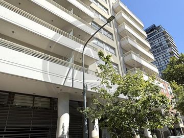 Departamento monoambiente con cochera y baulera en venta - Palermo Soho