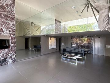 Departamento monoambiente con cochera y baulera en venta - Palermo Soho