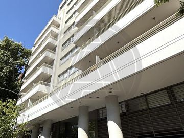 Departamento monoambiente con cochera y baulera en venta - Palermo Soho