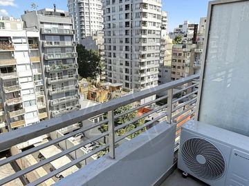 Departamento monoambiente con cochera y baulera en venta - Palermo Soho
