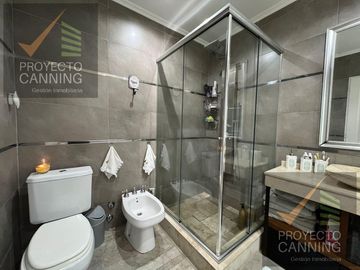 Casa en venta Barrio Don Joaquin Canning