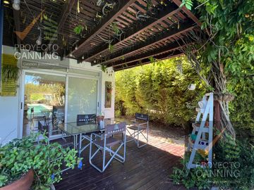 Casa en venta Barrio Don Joaquin Canning