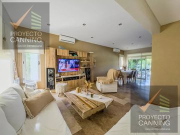 Casa en venta Barrio Don Joaquin Canning