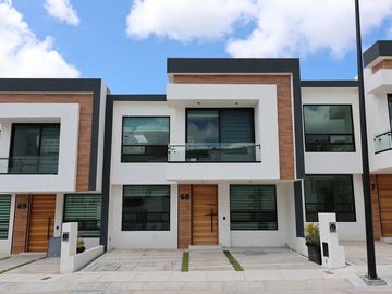 Casa en Condominio en Nuevo Refugio, Querétaro, Querétaro CAEN-An-1105-Cd*