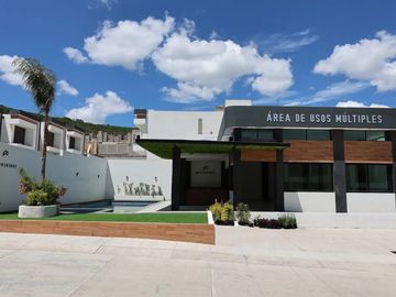 Casa en Condominio en Nuevo Refugio, Querétaro, Querétaro CAEN-An-1104-Cd*
