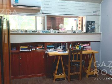 Casa en venta en Temperley