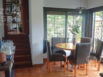 Casa en venta en Temperley