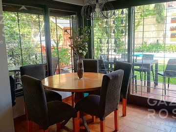 Casa en venta en Temperley