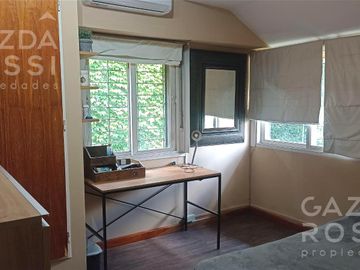 Casa en venta en Temperley