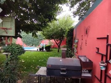 En Venta Casa 4 dormitorios con Pileta, B°Cumelén, Neuquén