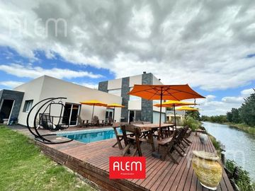 Casa en  venta en Barrio Privado San Eliseo Canning