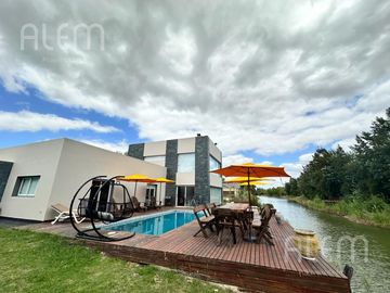 Casa en  venta en Barrio Privado San Eliseo Canning