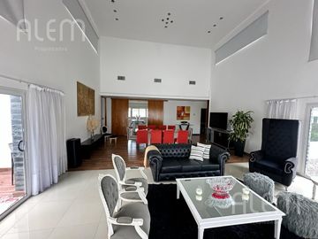 Casa en  venta en Barrio Privado San Eliseo Canning