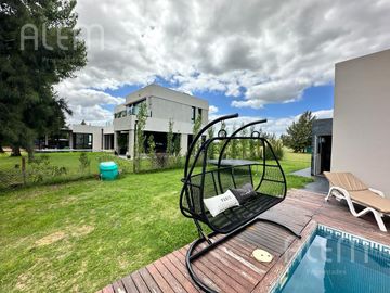 Casa en  venta en Barrio Privado San Eliseo Canning
