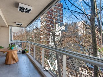Departamento en  venta - 5 ambientes con dependencia con cochera - 195 m2  - Palermo chico