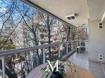 Departamento en  venta - 5 ambientes con dependencia con cochera - 195 m2  - Palermo chico