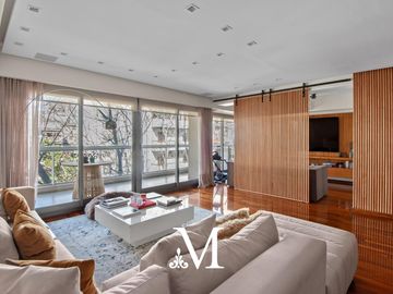 Departamento en  venta - 5 ambientes con dependencia con cochera - 195 m2  - Palermo chico