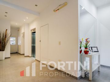 Venta Departamento 2 Ambientes  en Villa Ballester Apto Crédito